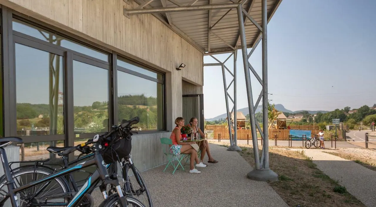 Les Lodges de la ViaRhôna - Tentes Lodges Virignin